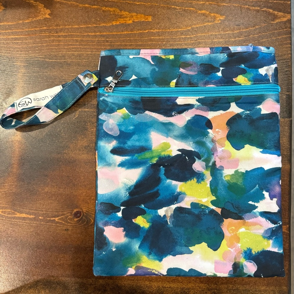 Sarah Wells pumparoo bag